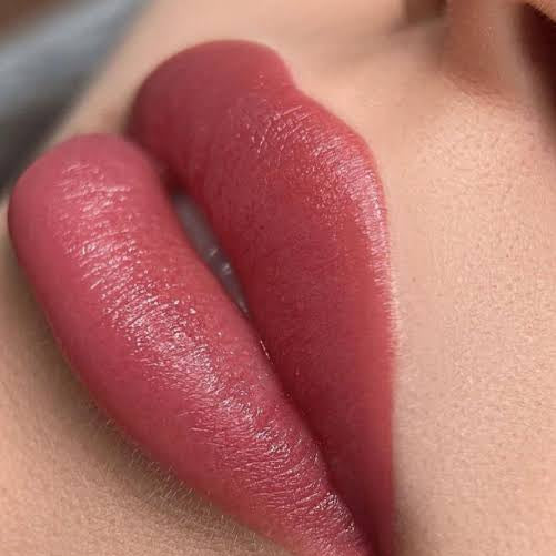 Micro pigmentación Labial + Hidra Lips + 7 Bonos + Certificado internacional.